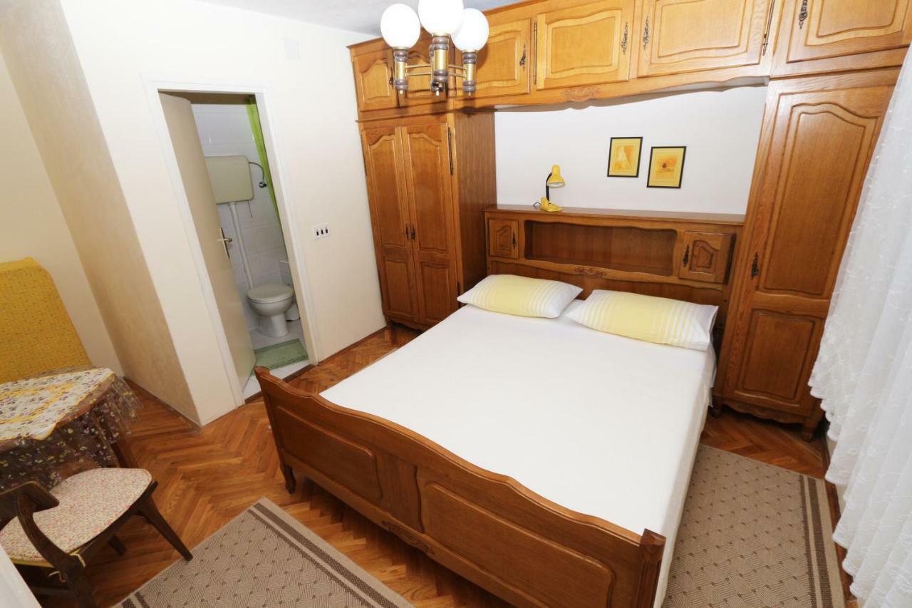Kotiska Apartment *